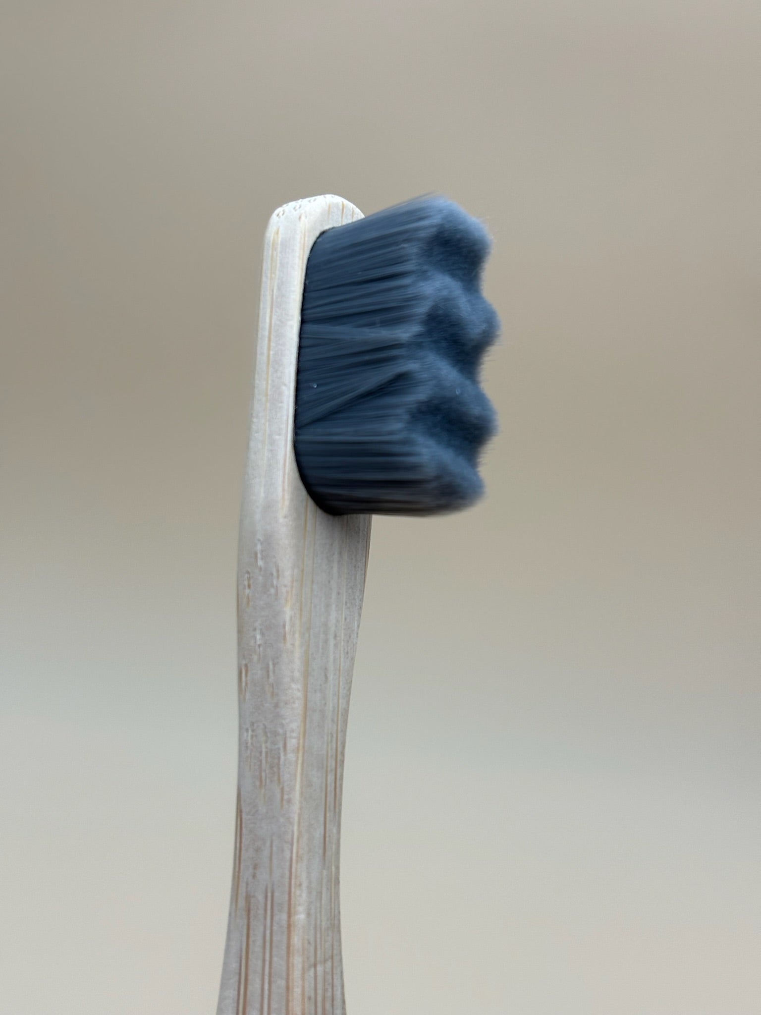 Ma Brosse à Sourire – Brosse à dents en bambou 15 000 nano-poils | Look My Smile